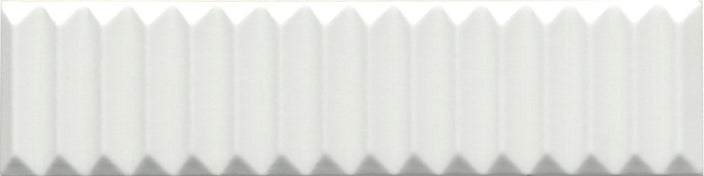 Emser Triveni 2" X 8" Matte  Blade Geyser
